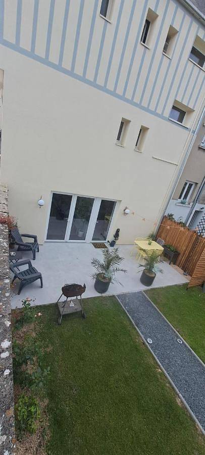 Gîte pour 3 personnes, avec jardin à Dozulé - 2