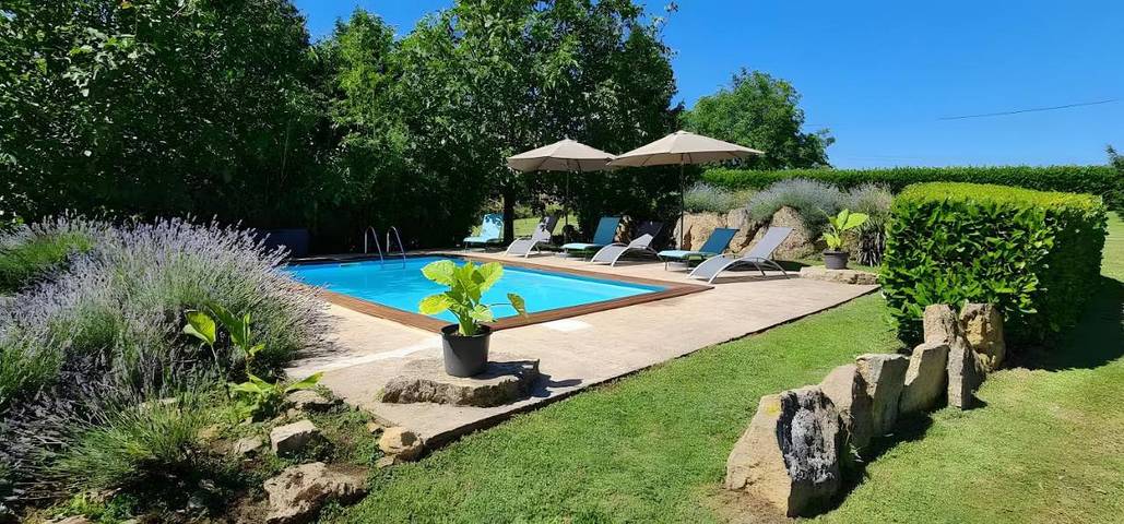Maison de vacances pour 7 personnes, avec terrasse ainsi que jardin et piscine - 1
