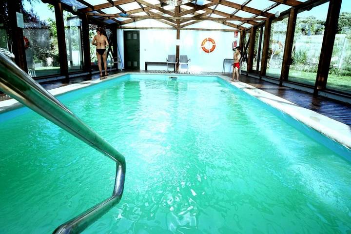 Casa rural para 4 personas, con Balcón y Terraza además de Jacuzzi y Jardín en El Bierzo