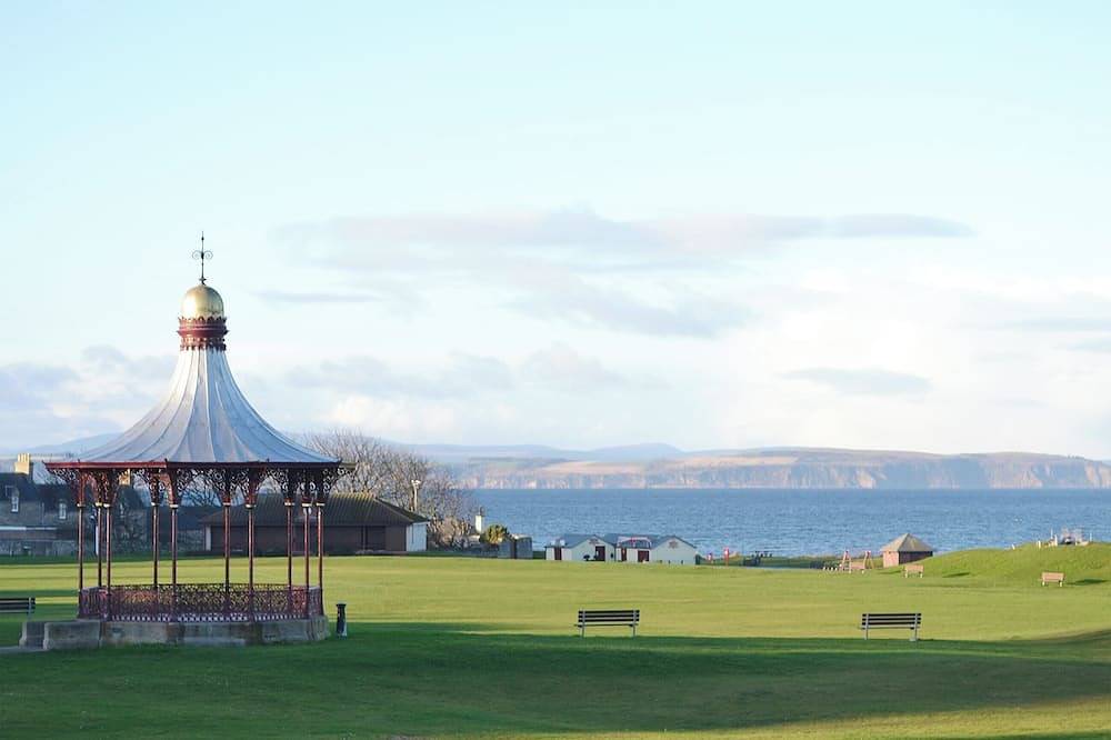 2 bedroom accommodation in Nairn in Nairn, Highlands