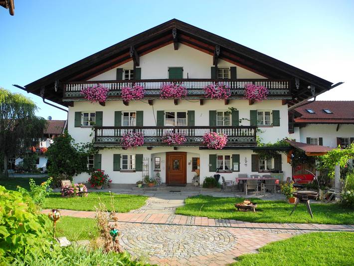 Wachingerhof - Ferienwohnung Himbeere 40 qm, 2. Obergeschoss, 1 sep. Schlafzimmer, Westbalkon in Bad Feilnbach, Alpenland Tegernsee Schliersee