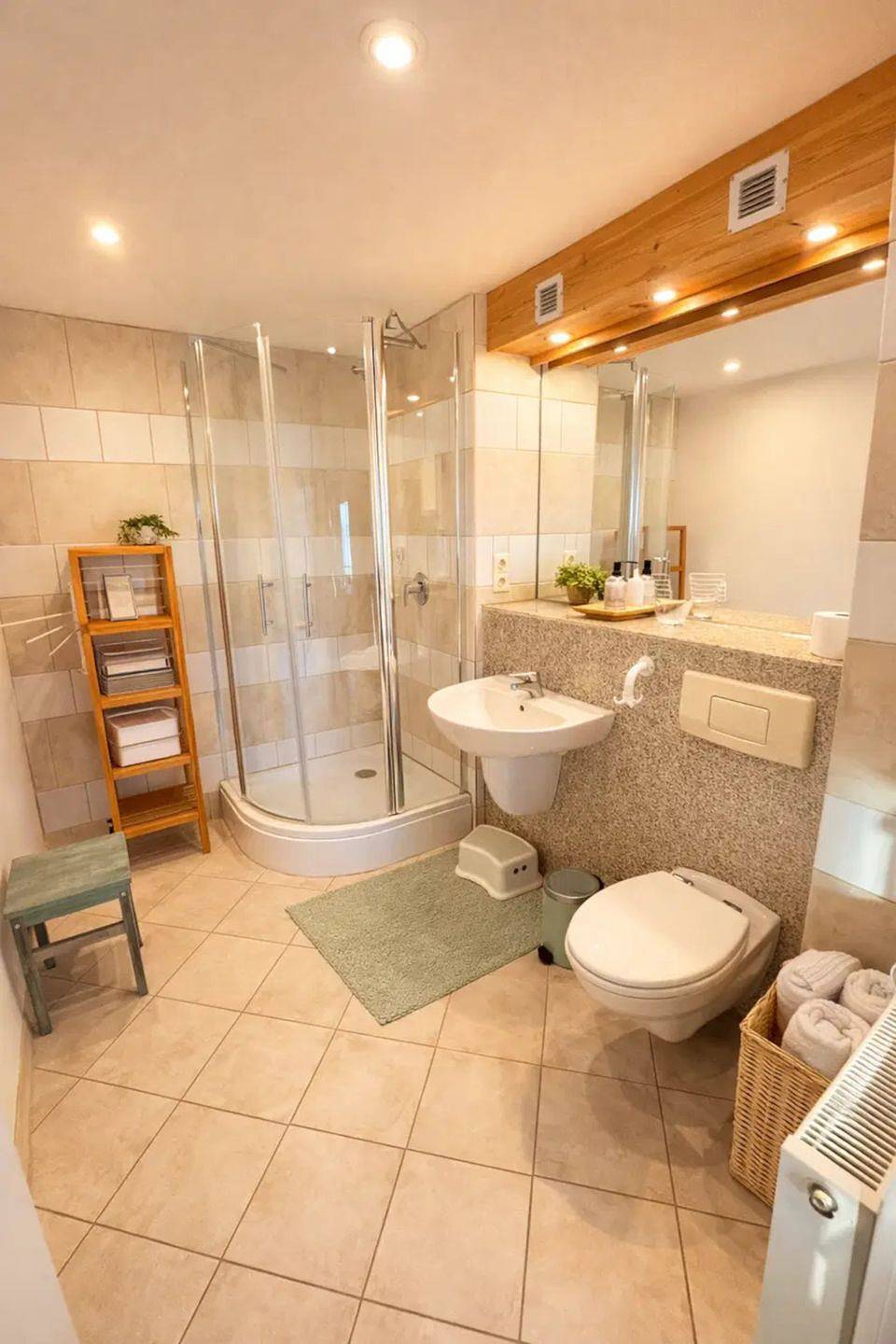 Ganze Wohnung, Ferienhaus „Heverhus“ auf dem Tholenhof – Weite, Ruhe und neue Erlebnisse in Tating, Eiderstedt