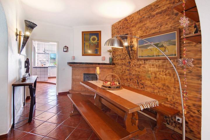 Maison de vacances 'Terracota' avec vue sur la montagne, Wi-Fi et climatisation in Silves, District de Faro