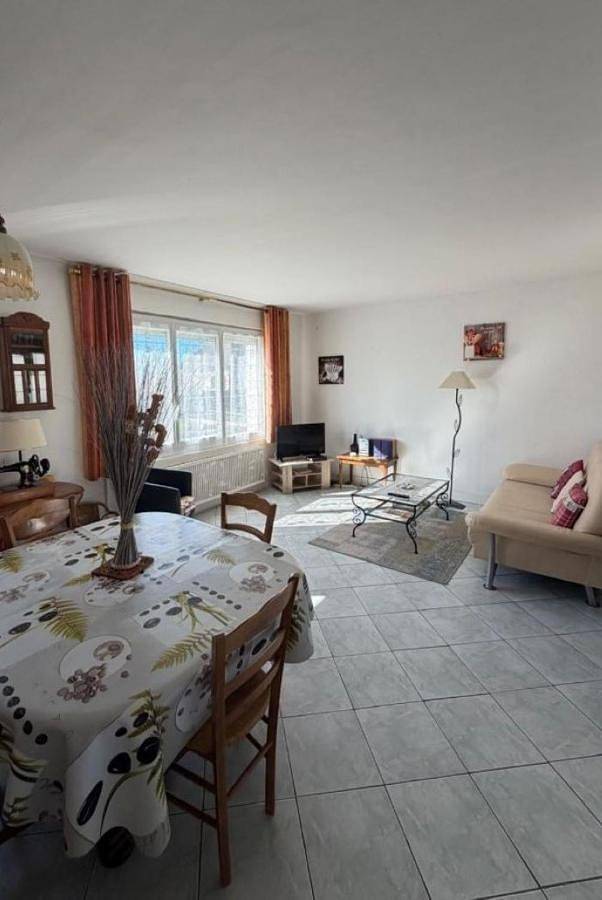 Location de vacances pour 4 personnes, avec Jardin à Villebarou (Loir-et-Cher)