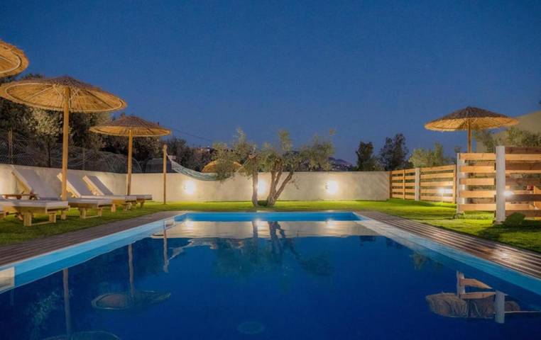 Dom wakacyjny dla 10 osób, z ogród i basen oraz widok w Heraklion