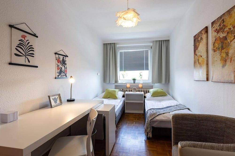Ganze Wohnung, Über Mönchengladbachs Dächern | Tus Fewo - Tus Fewo 01 in Mönchengladbach, Niederrhein