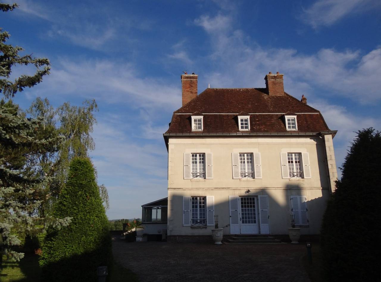 Chambres d'hôtes "les chambres de l'Armance" - chambre d'hôte "la guimbarde" in Saint-Florentin, Région d'Auxerre