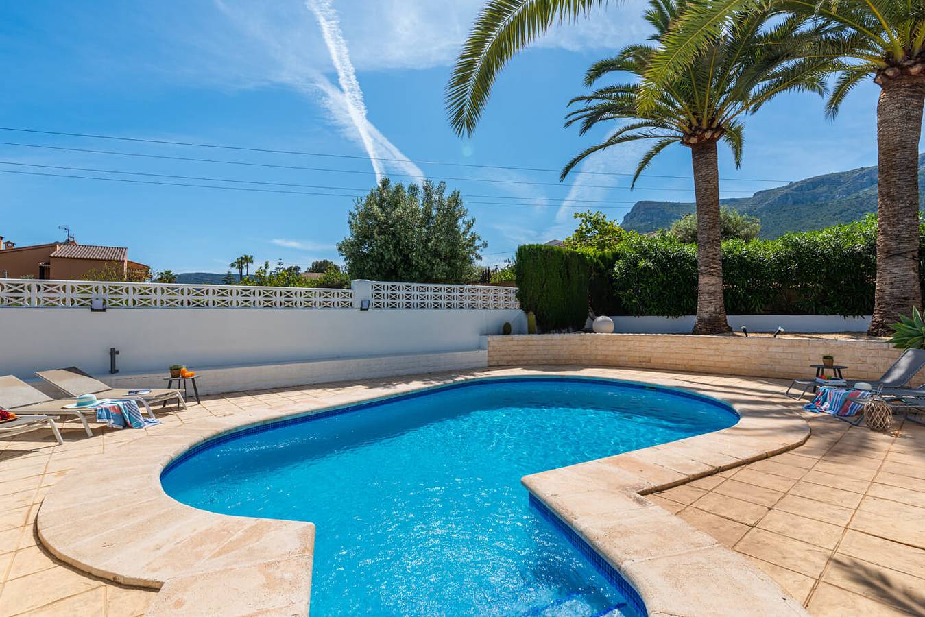 Villa Reva - Plusholidays in Benicolada, Calpe