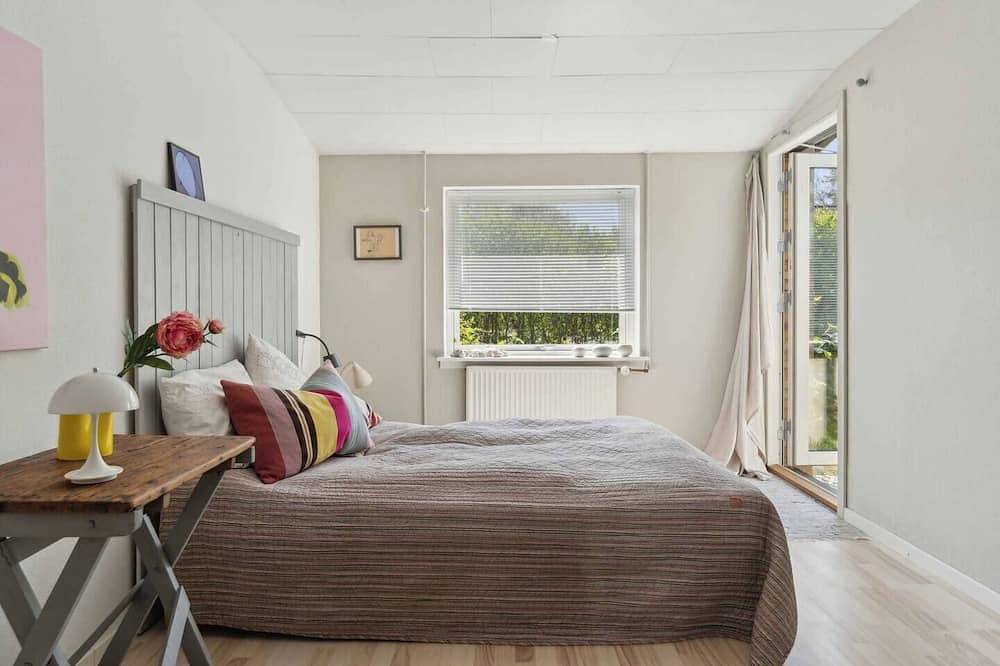 Furnished Home by Sea & Fjords - Perfect for Remote Work Coastal Artist's Haven in Hundested, Hovedstaden