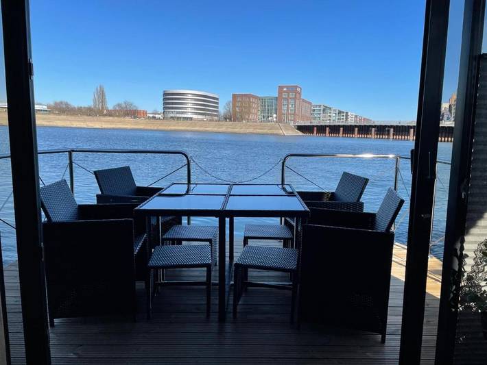 Ferienwohnung für 4 Personen, mit Balkon und Terrasse sowie Seeblick und Ausblick im Ruhrgebiet - 2