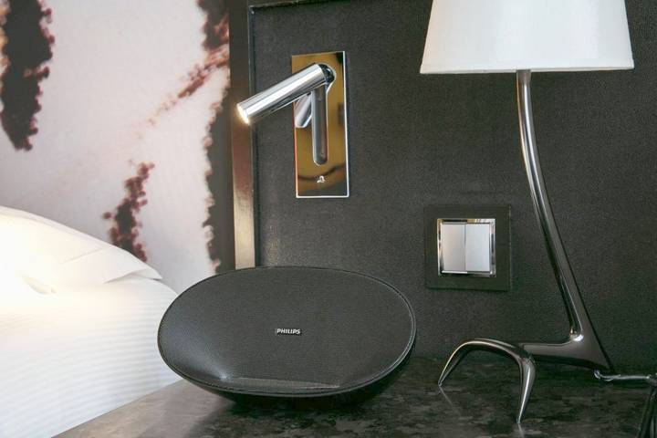 Hôtel pour 2 personnes, avec sauna et vue, animaux acceptés dans L'Olympia (Paris) - 3