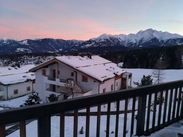 Ferienwohnung für 8 Personen, mit Balkon und Terrasse sowie Garten in Flims