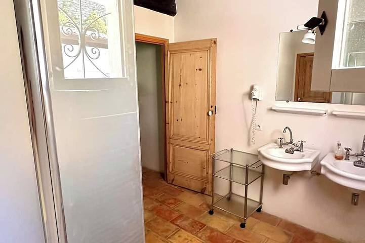 La Villa Caroline - Charm and comfort in the heart of the Luberon, in Goult in Goult, Parque natural regional del Luberon