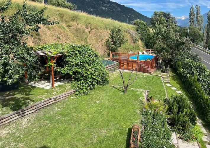 Gîte pour 6 personnes, avec vue et terrasse, animaux acceptés dans Gignod - 3