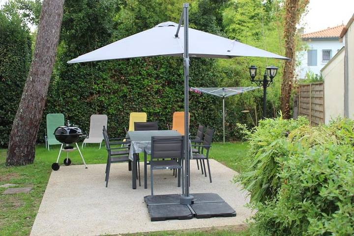 Appartement de vacances pour 6 personnes, avec terrasse et jardin