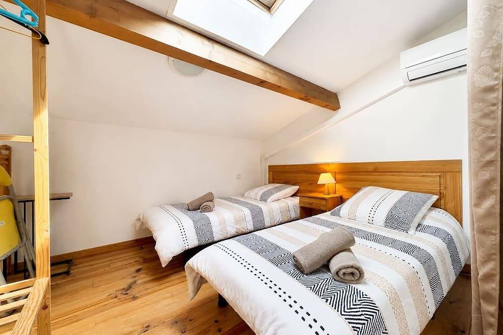 Ganze Wohnung, Jardin de la Vaunage, Pool & Nature, Sleeps 4 in Calvisson, Mittelmeerküste (Frankreich)