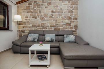 Vacation Rental for 4 Guests in Vir, Croatian Adriatic, Picture 4