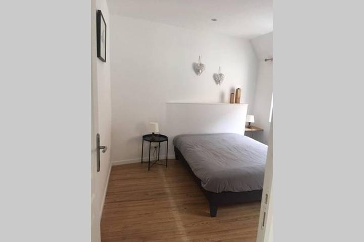 Location de vacances pour 9 personnes, avec terrasse, animaux acceptés à Bernières-sur-Mer - 4