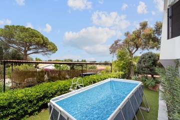 Holiday Home for 9 People in Sarroch, Cagliari Province, Photo 3