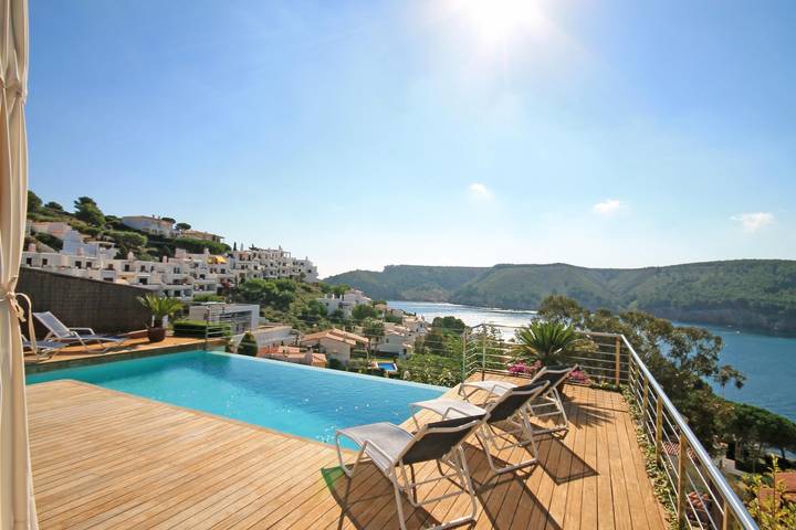 Chalet para 8 personas, con Balcón además de Terraza y Jardín en Alt Empordà - 3