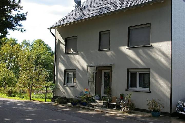 Ferienwohnung für 6 Personen, mit Garten in Eitorf