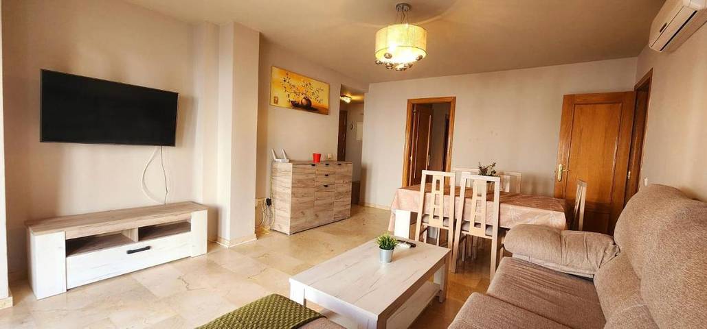 Apartamento de vacaciones para 5 personas, con piscina y jardín - 1