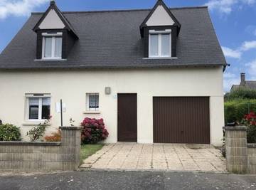 Gîte pour 6 personnes, avec terrasse et jardin à Cancale