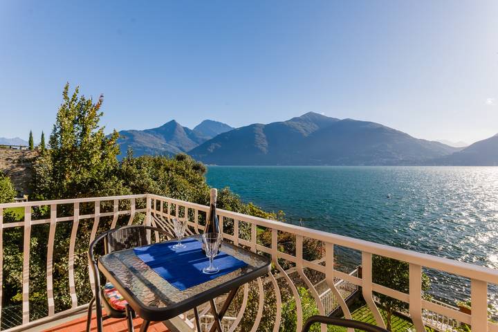 Ferienwohnung für 2 Personen, mit Seeblick und Balkon am Comer See - 2