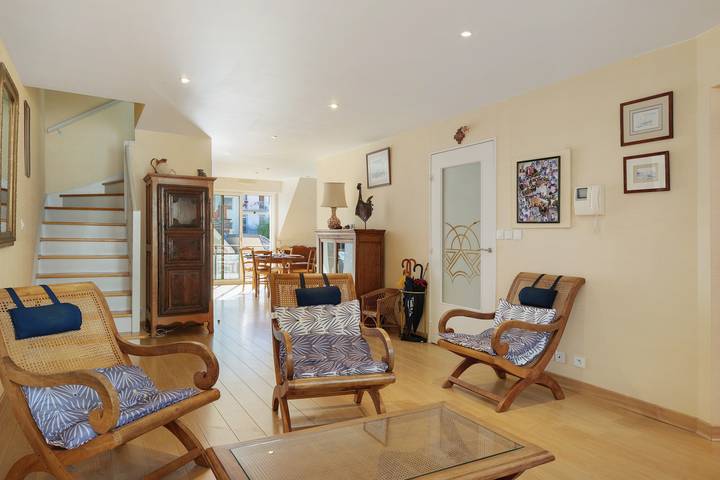 Hel lägenhet, “Calm and Originality” Apartment with Balcony and Wi-Fi in Rennes, Rennes region