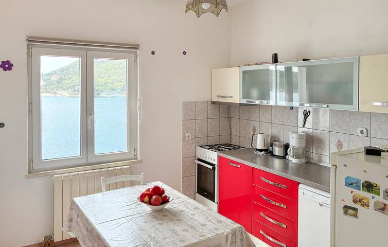 Ganze Ferienwohnung, Apartment mit Meerblick, Terrasse, Parkplatz und WLAN – 600 m zum Strand in Zaton, Grad Dubrovnik