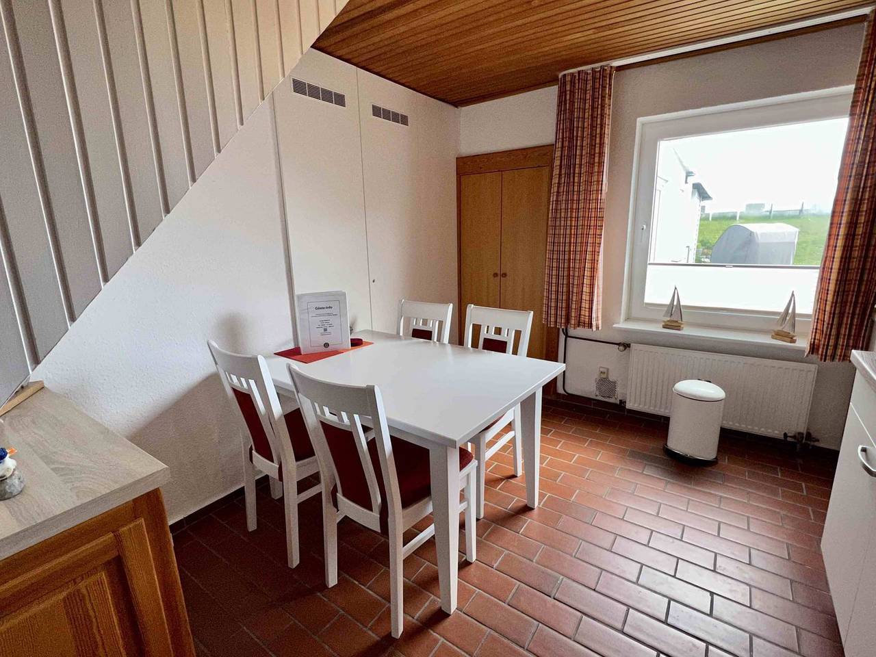 Ganze Wohnung, Haus Hagelstein - Ferienwohnung "Ii- Bernstein" direkt hinterm Deich! in Dahme, Ostholstein