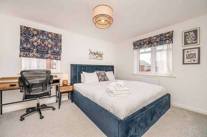 Leamington Spa Retreat - Garden - Parking - 5 mins in Warwick, Warwickshire