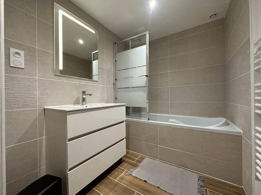 Maison au calme in Sauveterre-de-Guyenne, Région de Langon