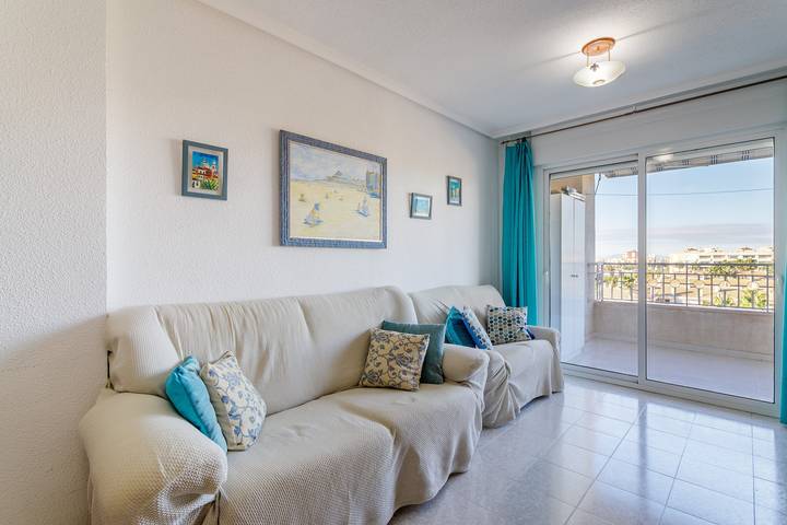 Apartamento entero, Apartamento 'Carmen en Santa Pola' con vistas al mar, Wi-Fi y aire acondicionado in Santa Pola, Costa Blanca