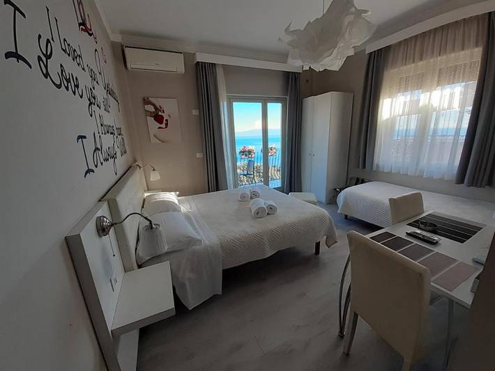 Chambre d’hôte pour 2 personnes, avec terrasse et vue à Taormina - 3