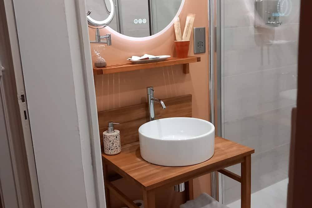 Entire apartment, Le Passage de L'horloge à Auxerre - Hyper Centre-ville in Auxerre, Auxerre region