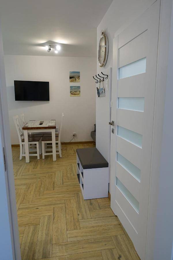 Ganze Wohnung, One-Bedroom Apartment in Rowy, Garder See (Polen)