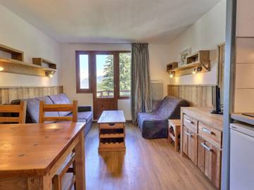 Gîte pour 4 personnes, avec terrasse dans La Tania