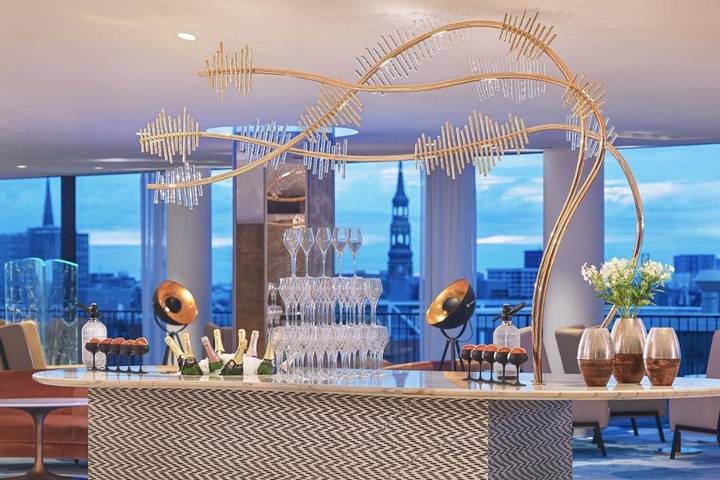 Hotel für 4 Personen, mit Pool und Sauna sowie Ausblick und Balkon, mit Haustier in Hamburg-Mitte - 4