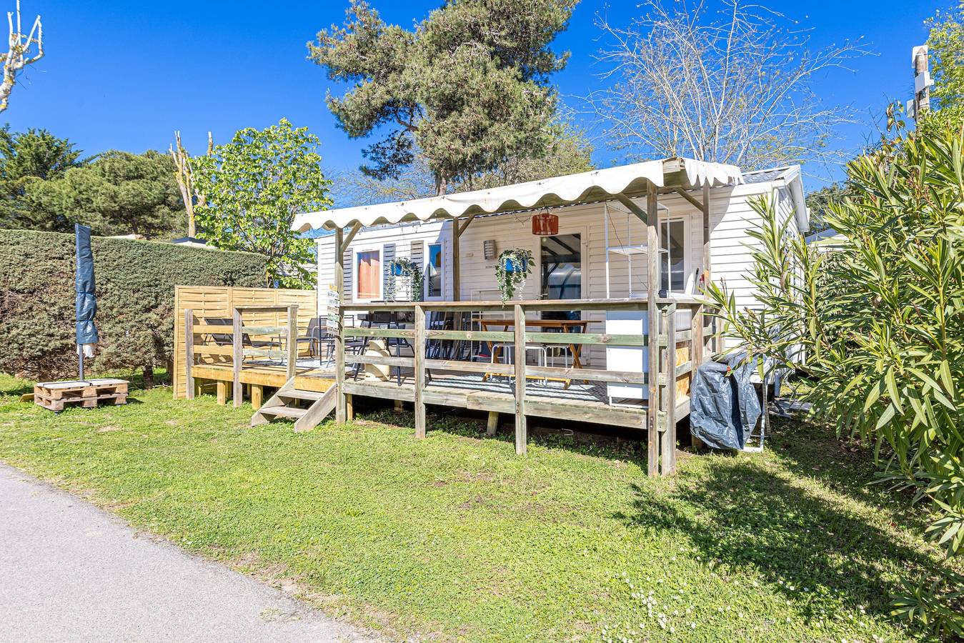 Mobil-home « Family's Dream P16 La Marina » avec piscines partagées, terrasse privée et climatisation in Canet-en-Roussillon, Côte d'Améthyste