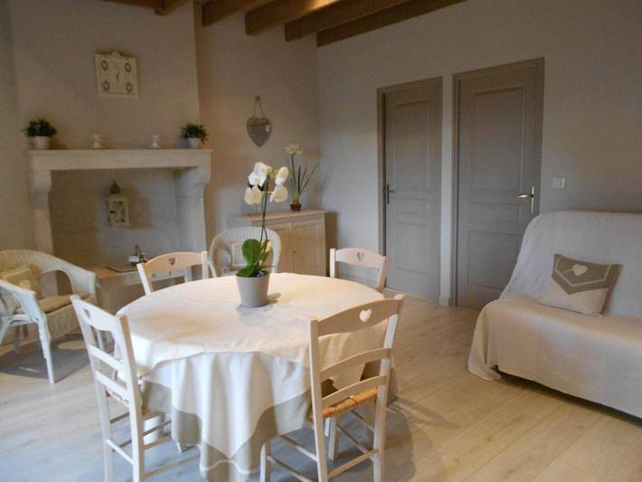 Location de vacances pour 4 personnes, avec vue et jardin à Couches - 3