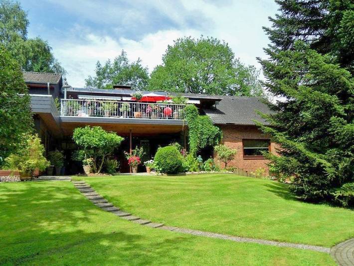 Ferienhaus für 6 Personen, mit Terrasse und Garten sowie Ausblick in Schiffdorf