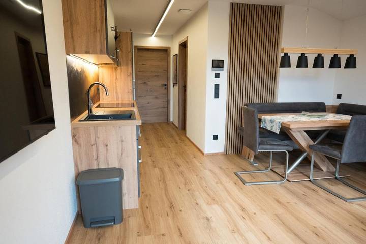 Ferienwohnung für 4 Personen, mit Terrasse und Ausblick, mit Haustier in Werfenweng - 2