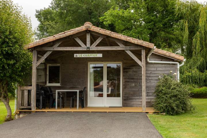 Chalet pour 2 personnes, avec jardin et terrasse
