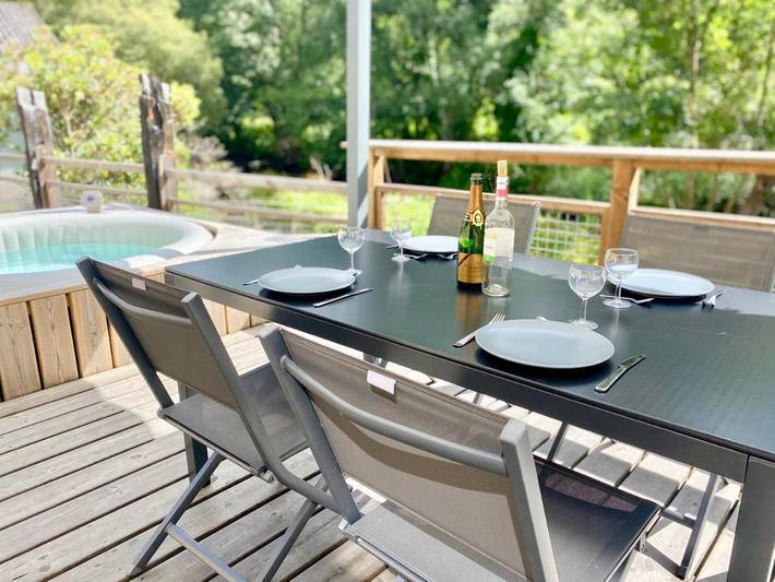 Location de vacances pour 4 personnes, avec jardin et jacuzzi à Le Vieux-Marché - 4