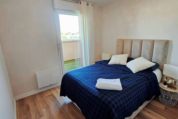 Appartement entier, Luxueux Rooftop avec terrasse à 2pas de Disney Paris in Montévrain, Seine-et-Marne