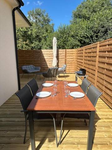 Gîte pour 4 personnes, avec terrasse à Balleroy