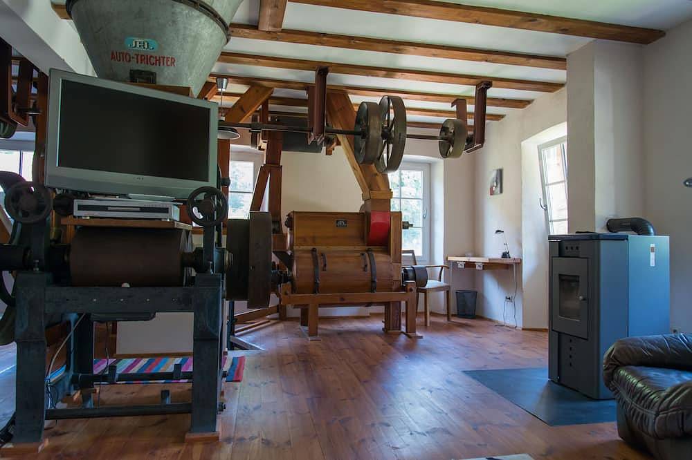 Kaisermühle. Loft in einer ehemaligen, romantisch  gelegenen, historischen Mühle in Wernersberg, Trifelsland