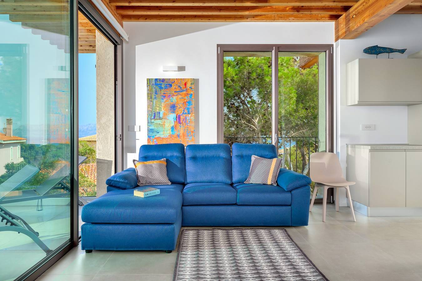 Villa Mathis with Sea View, Wi-Fi and Air Conditioning in Baia Caddinas, Golfo Aranci