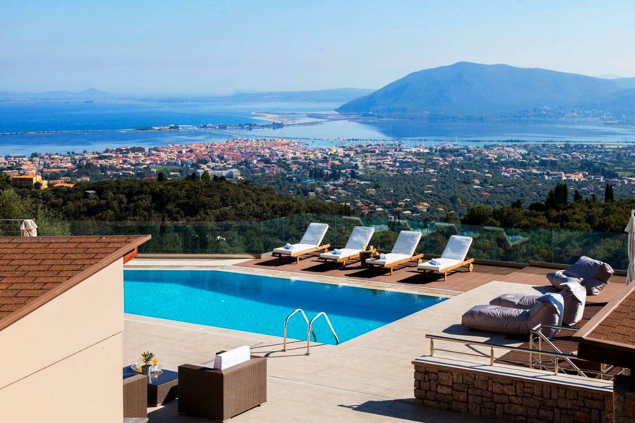 Kallisto Exclusive in Απόλπαινα, Πόλη της Λευκάδας
